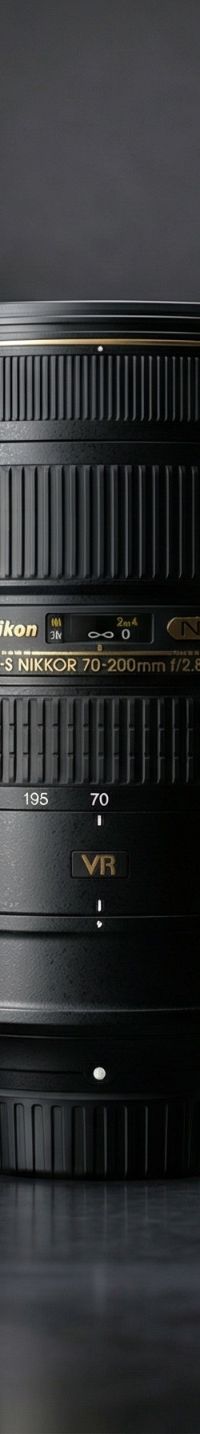 AF-S NIKKOR 70-200mm f/2.8E FL ED VR 2